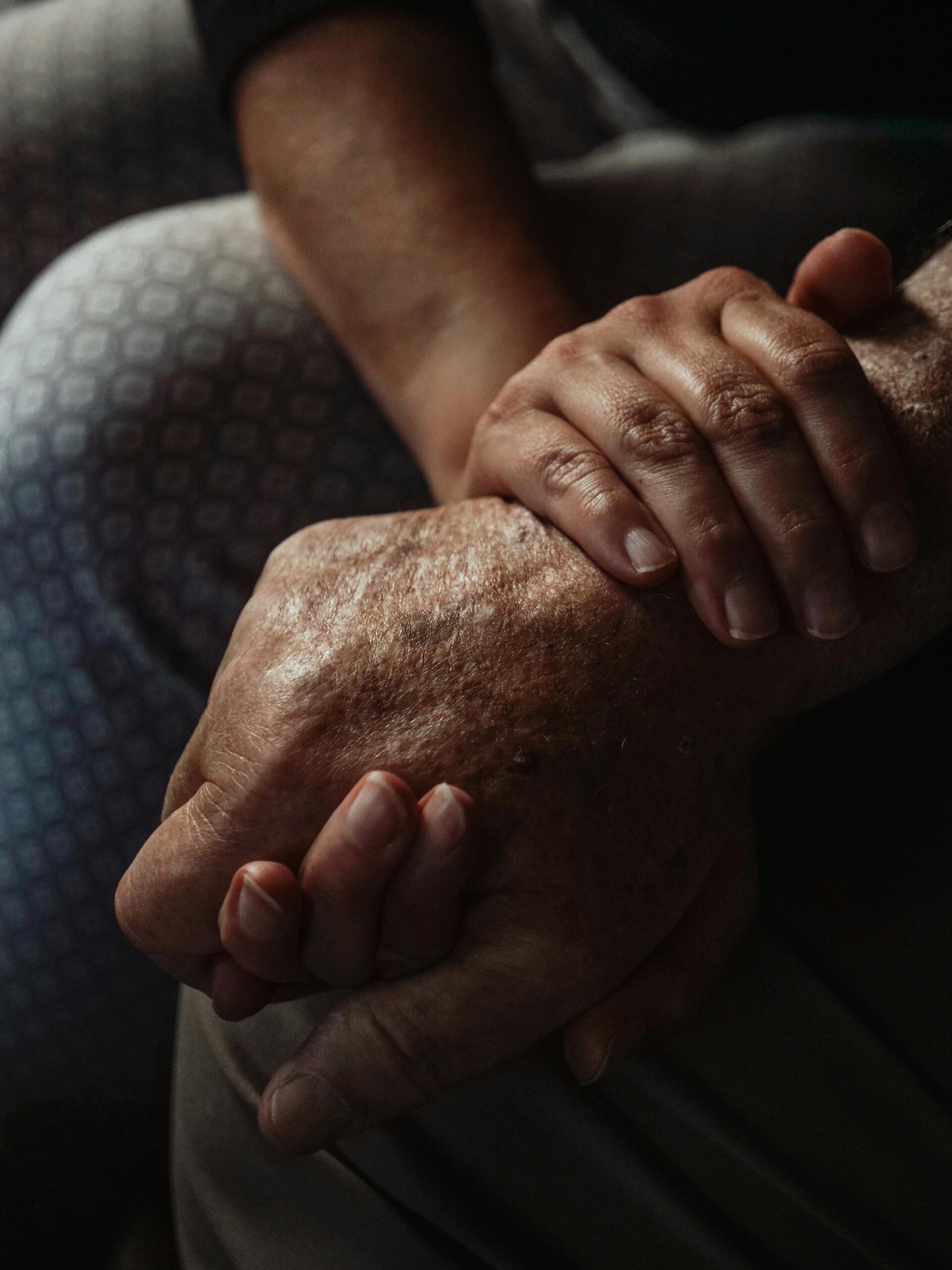Calm home health visit by a licensed healthcare professional